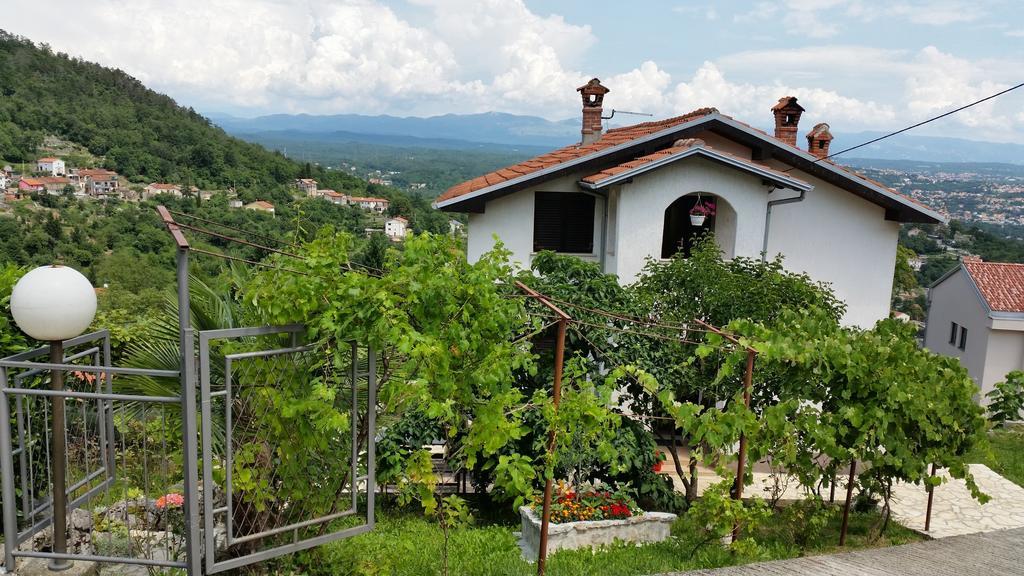 Apartment Gina Opatija Luaran gambar